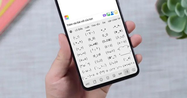 status độc lạ
